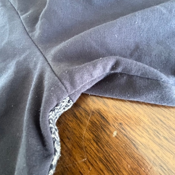 Roots Navy blue crew neck pullover sweatshirt with knit front size M - Picture 6 of 11